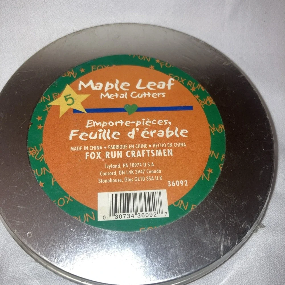 Fox Run 5 Piece Maple Leaf Cookie Cutters Silver Color Fall Leaves Baking #36092